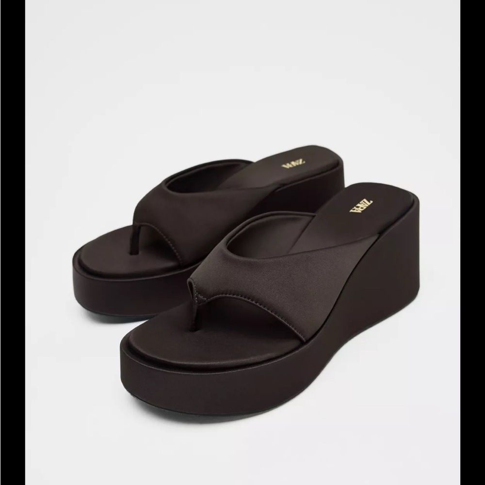 Zara Women's brown Platform Sandals